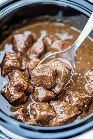 Slow Cooker Beef Tips with Gravy